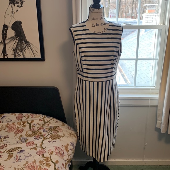 Ann Taylor Dress - Picture 1 of 6